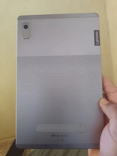 Tablet Lenovo M9