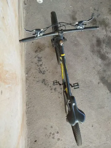 Bike usada aro 29 com defeito na marcha