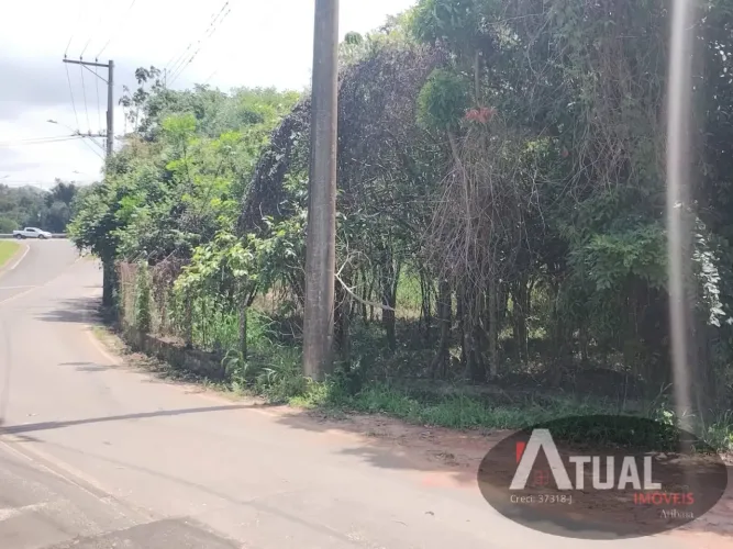Terreno à venda em Bom Jesus dos Perdões.