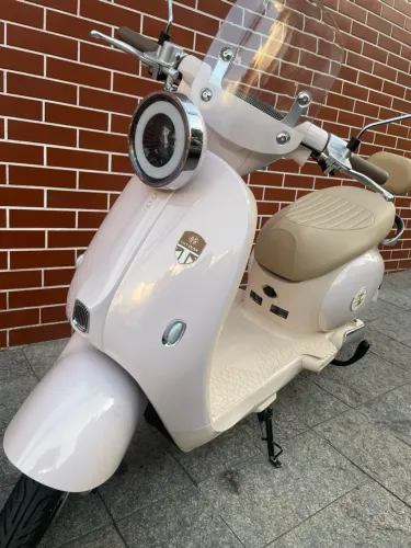Scooter Eletrica X7 2000w 20ah 2026