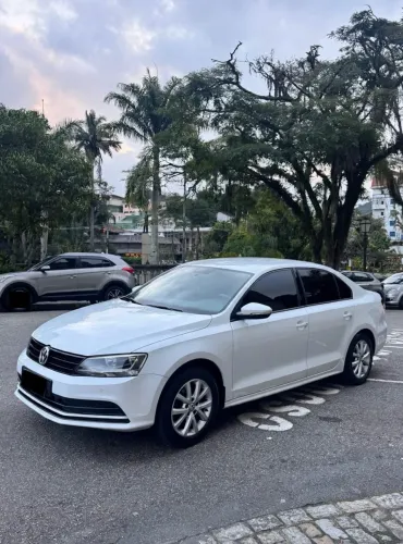 Volkswagen Jetta Trendline 1.4 TSI 16V 4P Aut. 2016