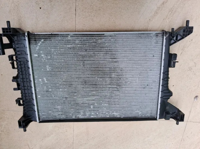 Radiador de spin 2019 1.8 automático