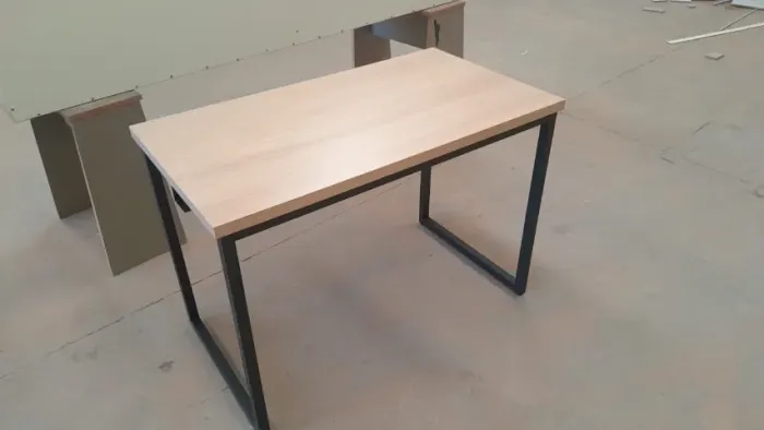 Mesa para escritório 