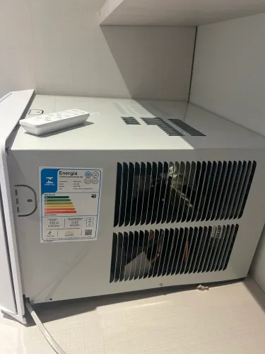 AR CONDICIONADO DE JANELA CÔNSUL CCN 10F - 10 mil BTUS