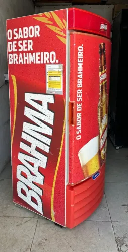 Cervejeira vertical Metalfrio 