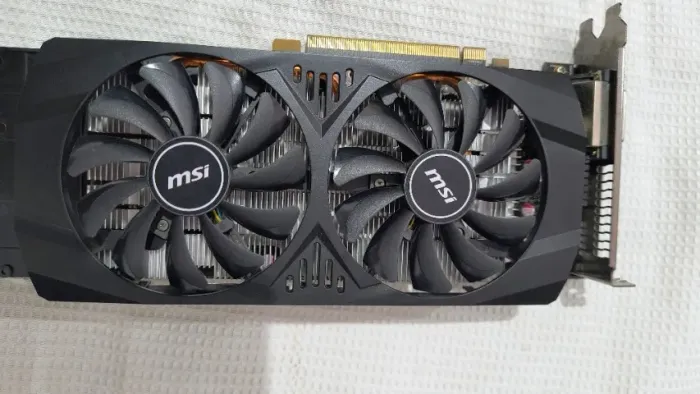 Placa de vídeo RX 570 MSI 8GB