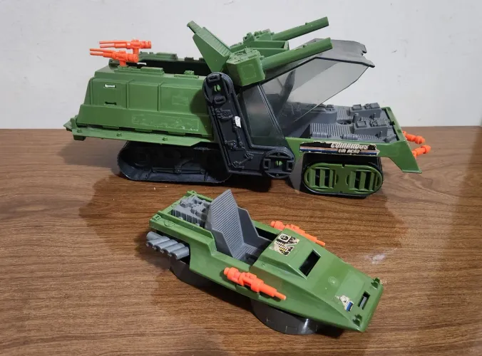 Veículo Cyber Tank Ciber Tanque Comandos em Ação