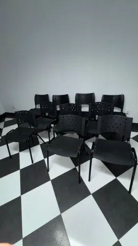Cadeira Fixa - Tipo Interlocutor