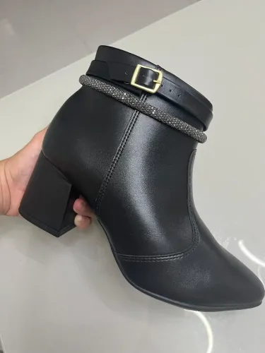 Bota Beira Rio 37/38