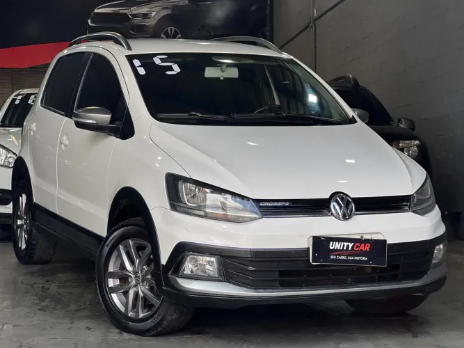 Volkswagen Crossfox 1.6 T. Flex 16V 5P 2015