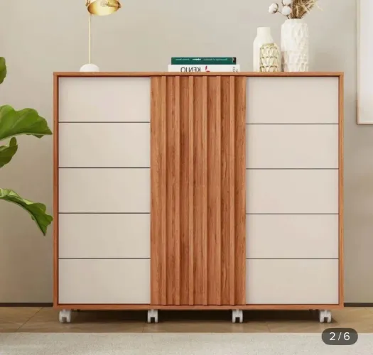 Cômoda ripada