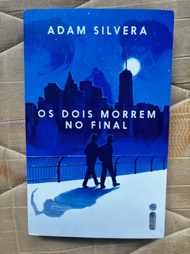 Livro Os Dois Morrem No Final