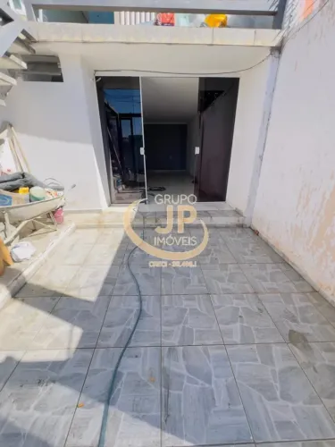 Sala comercial na Vila Santana/ 37m²/ Ac. Av. Dom Aguirre/ Aluguel 950,00!