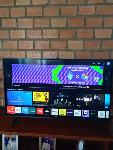 Tv LG de 50 polegadas smart 4k UHD