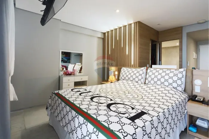 Flat de 40m de Altíssimo padrão com porteira fechada e enxoval de luxo.