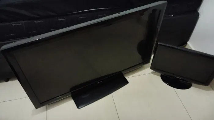Tv e monitor com defeito