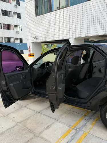 Renault Logan Authentique Hi-flex 1.0 16V 4P 2009