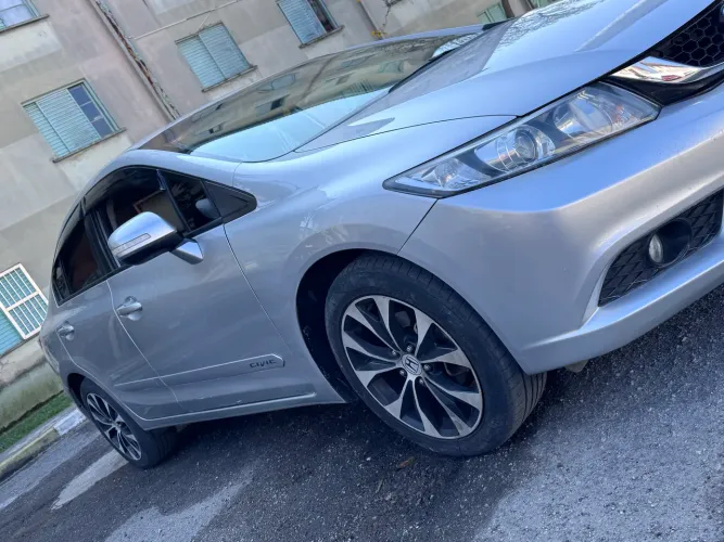 Honda Civic Sedan LXR 2.0 Flexone 16V Aut. 4P 2015