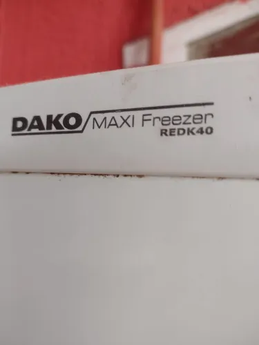 Freezer vertical C$ 400