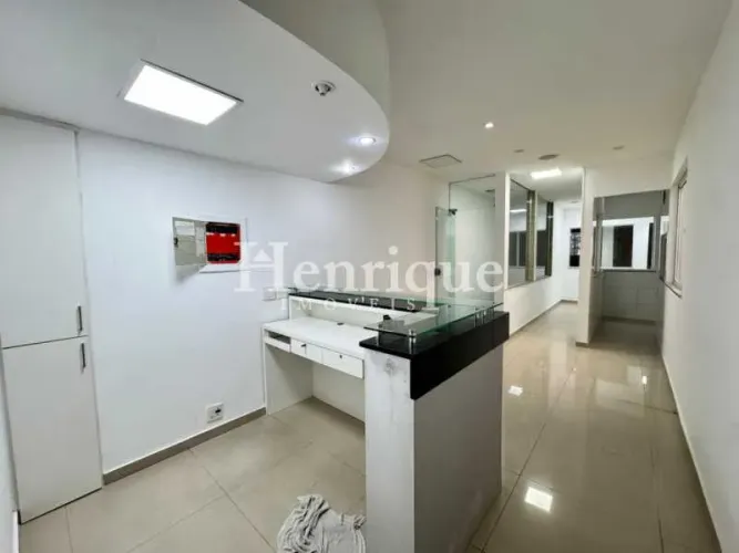 Andar : / Comercial / Laranjeiras