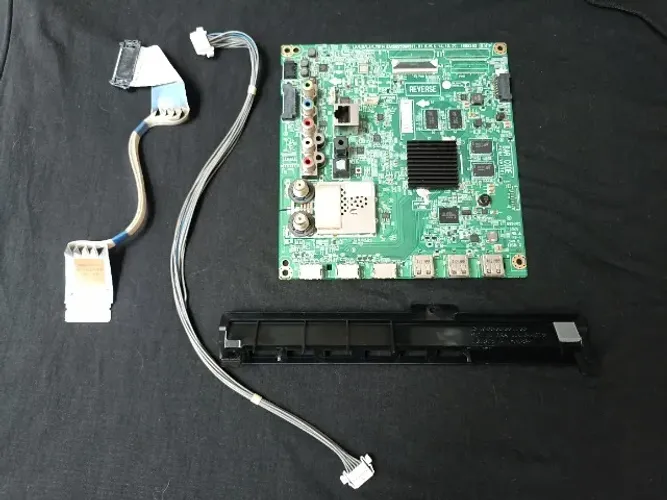Placa principal ORIGINAL TV LG 43LF6350 código EAX66202603(1.0)