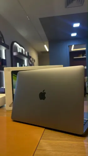 MacBook Pro m2 pro 14 polegadas