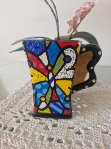 Caneca Romero Brito Original