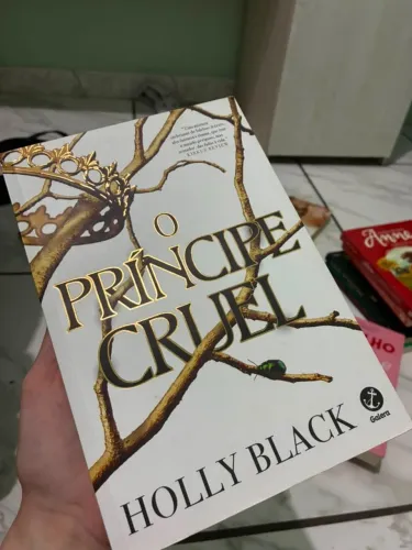 livro: O Príncipe Cruel