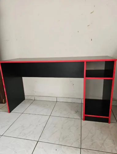 Promoção Mesa Gamer Preta - 14/07/2026