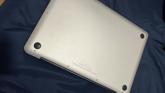 MacBook Pro 13? A1278 (2011) - Funcionando normalmente 