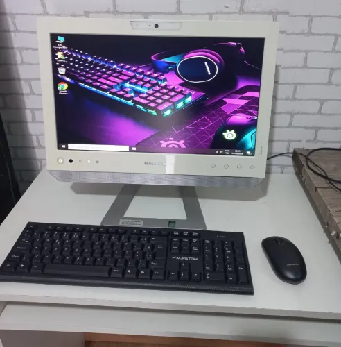 PC Lenovo All in One / 8 GB / SSD / Tela 19" / Garantia<br>