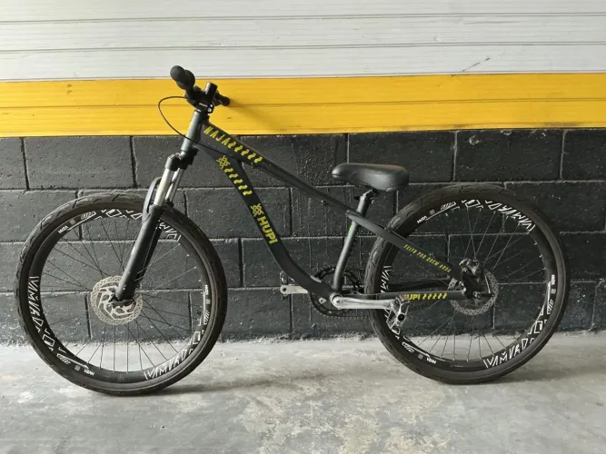 Bike Hupi Naja Dourada 2024