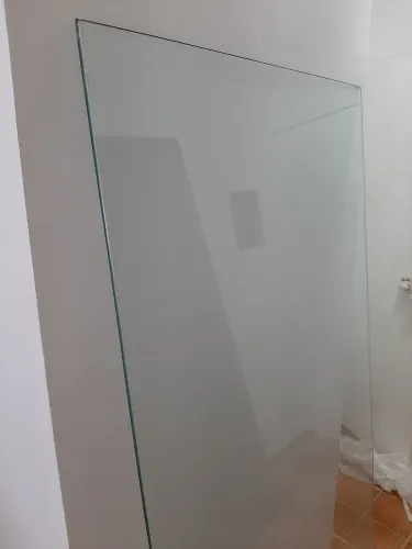 Vidros box banheiro. 