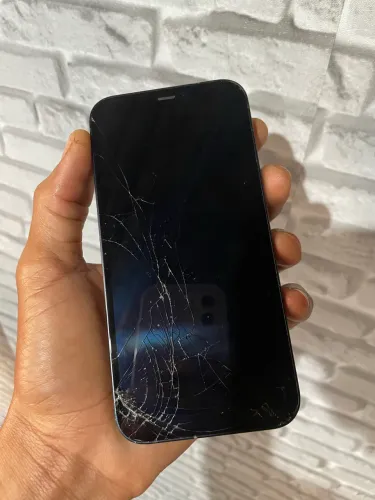 iPhone 12 64GB 