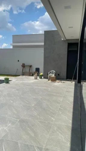 Disponível Pedreiro/Contrução/Obras/Reformas/Telhado