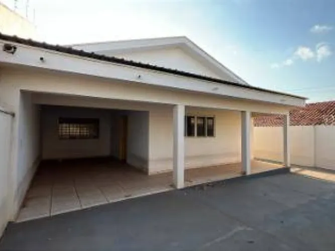 Casa 175 m² - Jardim Alvorada - Matão - SP