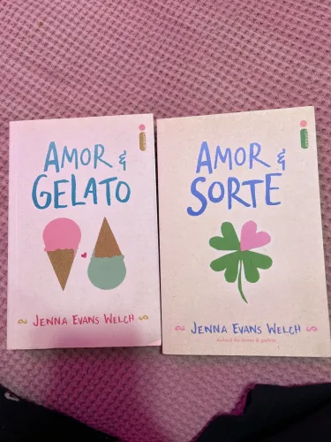 livros amor e gelato, e, amor e sorte 