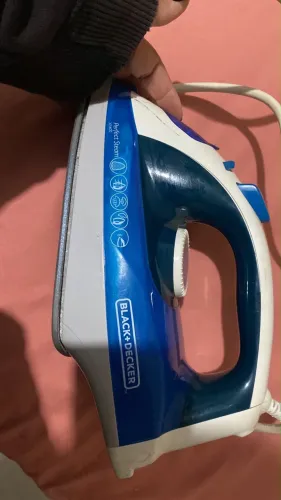 Ferro de Engomar a Vapor Black+Decker Perfect Steam X5600