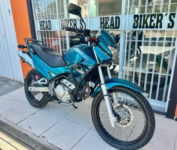 NX 4 Falcon 400cc em raro estado troco moto.