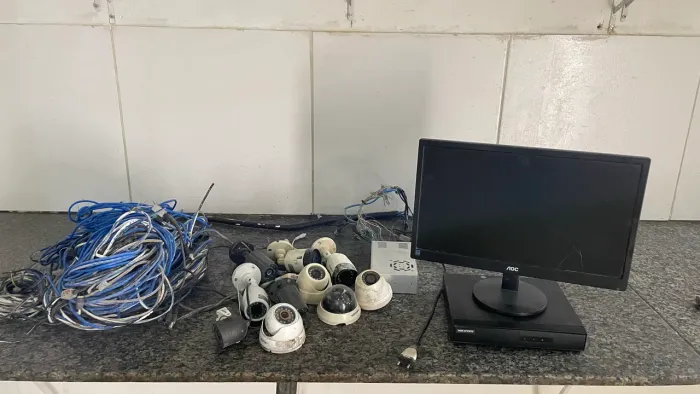 Kit Completo de CFTV Hikvision - R$ 1.000,00 (Valor Fixo)