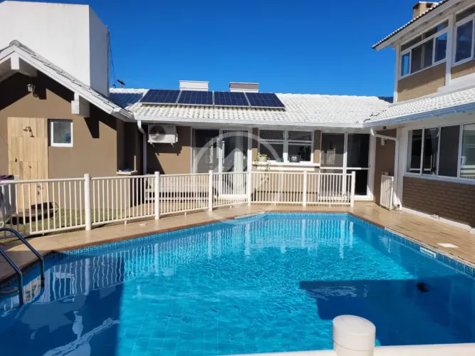 CASA - Lagoa da Conceição - JL-353350