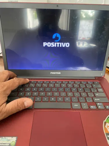 Notebook Motion Red Q232A Leia anuncio