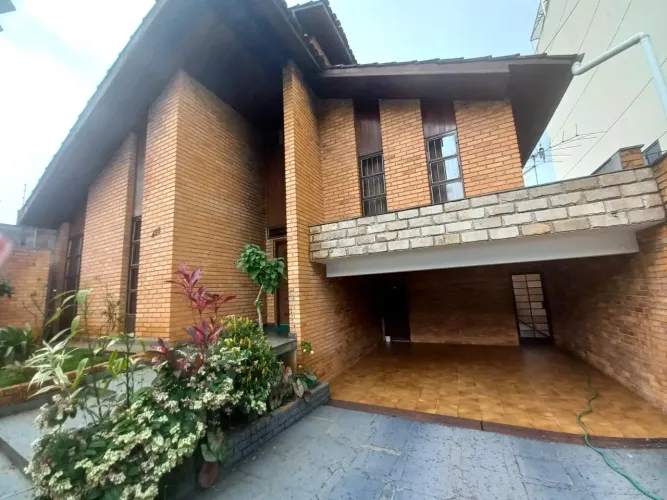 Casa,6 Dormitorio(s) bairro sao luiz