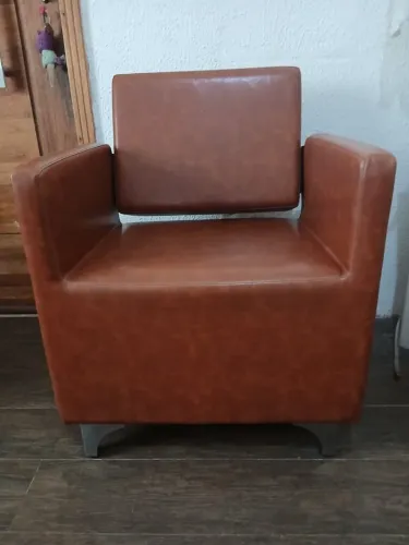 Sofá um lugar