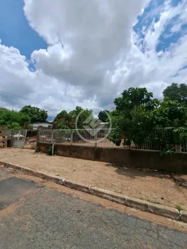 Lote no Cidade Alta atrás da oxigênio Cuiabá codigo: 93838