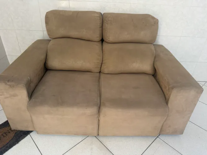 Sofá 2 lugares