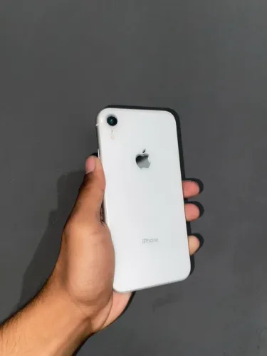 iPhone XR 64GB