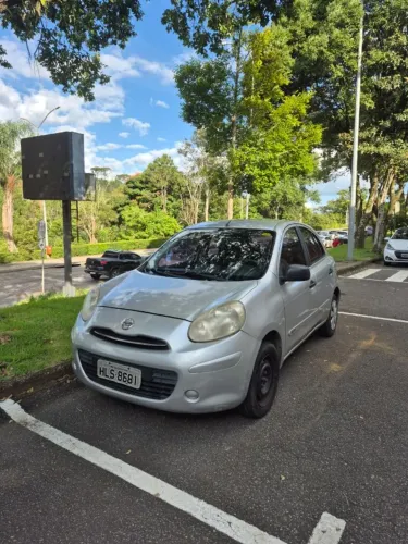 Nissan March 1.0 16V Flex Fuel 5P 2012