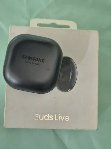 Fone de ouvido bluetooth Samsung AKG Live