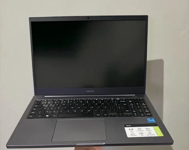 Notebook Samsung Book i5 11th gen , 8gb, Ssd Nvme 256gb